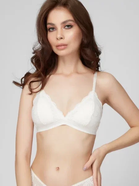 Бюстгальтер с уплотнённой чашкой білий