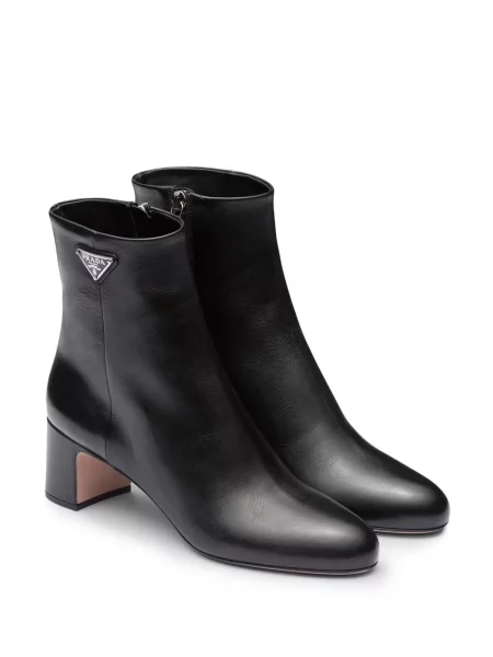 Cizme scurte Prada din piele negru
