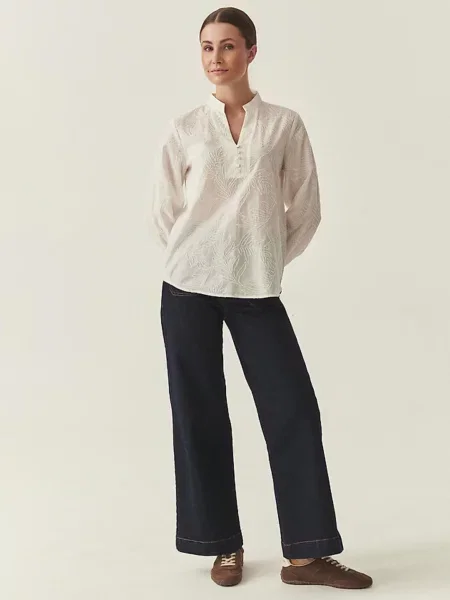 Bluză Tatuum cu broderie alb