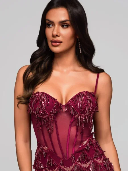 Rochie de seară Edoti de costum maro