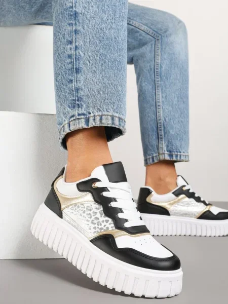 Sneakersy na Platformie z Tłoczeniem Ozdobione Panterką i Perforacją Udivaya czarne