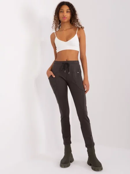 Spodnie dresowe Relevance khaki