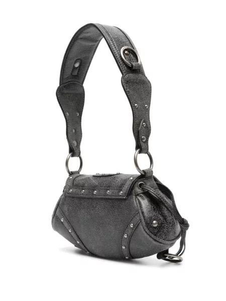 Кожена чанта Guess с шипове черно