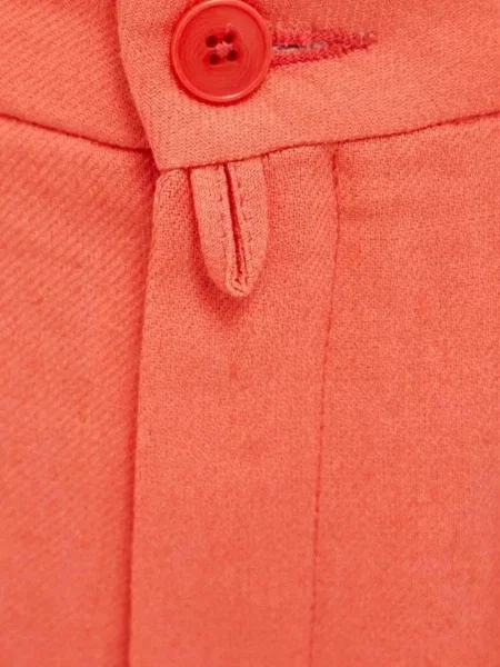 Pantaloni scurți Drykorn plisate portocaliu