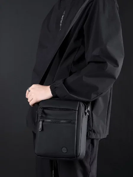 Сумка через плечо Royalbag черная