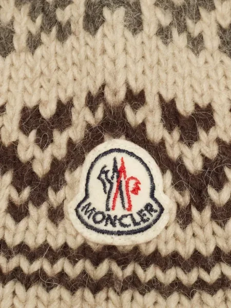 Căciulă Moncler