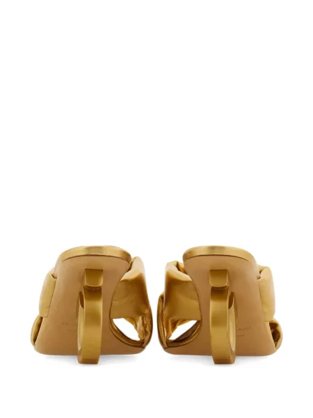 Sandale Ferragamo auriu