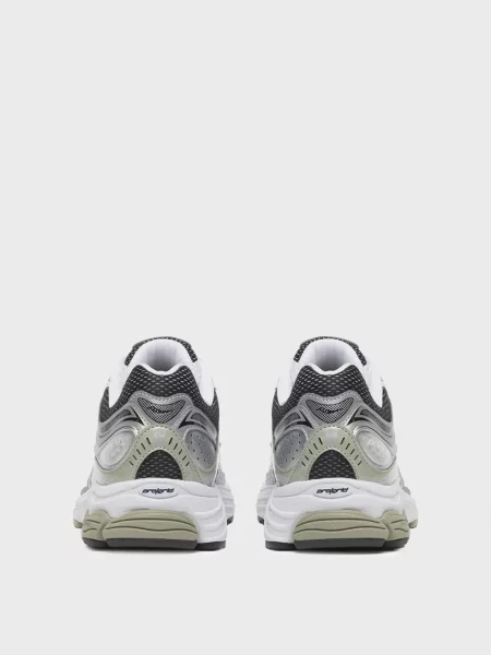 Кроссовки Saucony