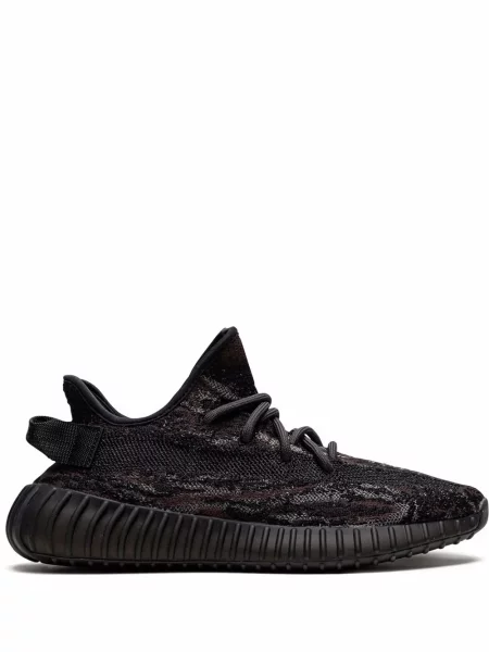 Маратонки Adidas Yeezy черно