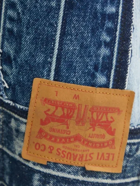 Blugi Levi's® albastru