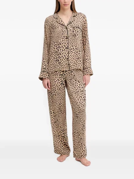 Pijamale Dkny cu imagine cu model leopard maro