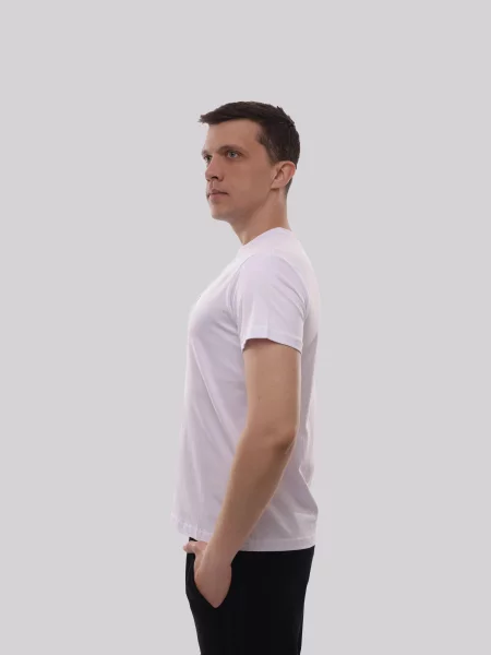 Футболка Adrian белая