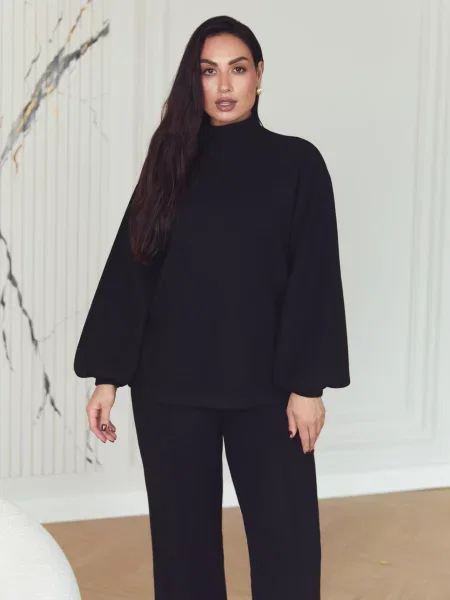 Светр Seventeen чорний