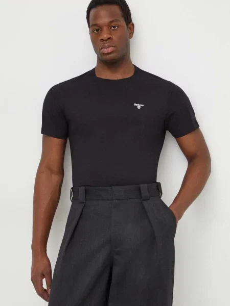 Barbour basic tričko ESSENTIALS černé