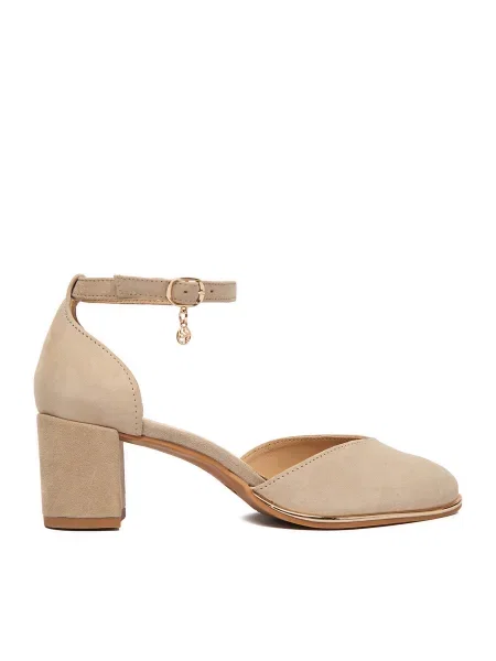Pantofi pumps Lasocki bej