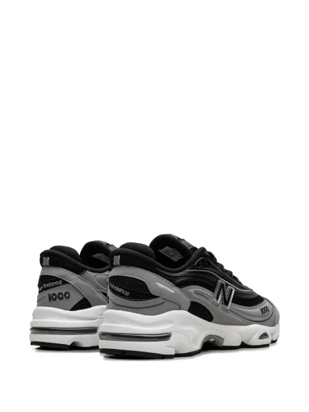 Маратонки New Balance бяло