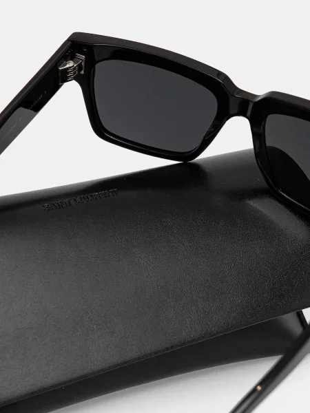 Saint Laurent napszemüveg fekete