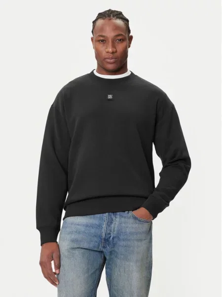 HUGO Jopa Dettil črna