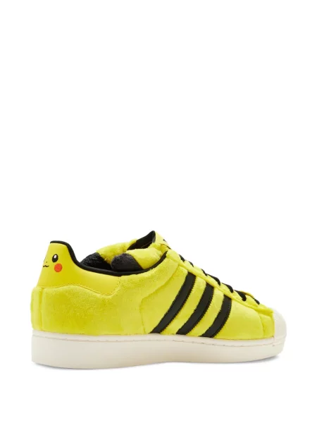 Sneakerși Adidas Superstar cu imagine cu model piele de șarpe galben