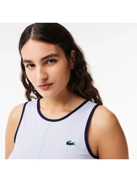 Lacoste Sukienka Slim Fit niebieski