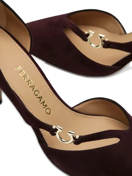 Pantofi cu toc Ferragamo roșu