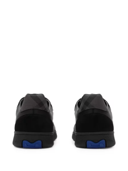 Sneakerși Burberry în carouri negru