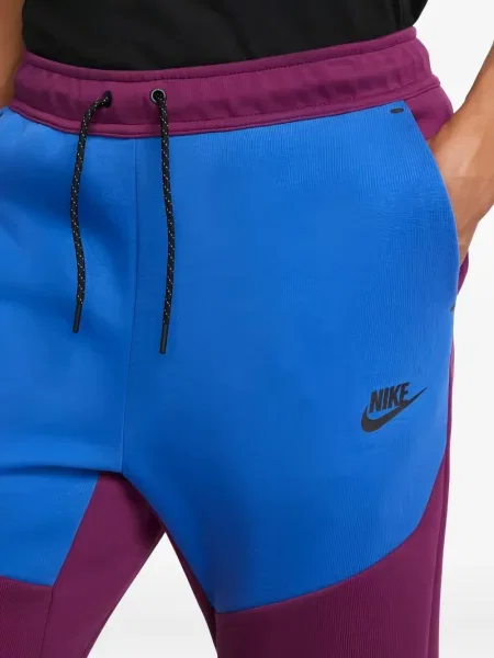 Pantaloni scurți Nike cu legături din fleece alergare roșu