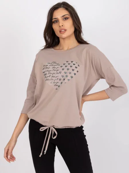 Bluză Fashionhunters cu imagine bej