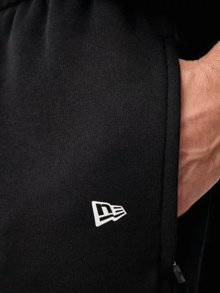 Спортивные штаны New Era