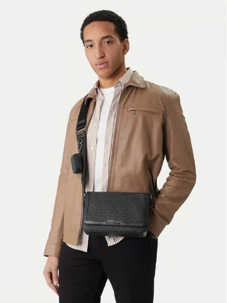 Ľadvinka MICHAEL Michael Kors čierna