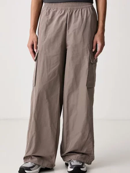 Emporio Armani pantaloni pentru femei maro