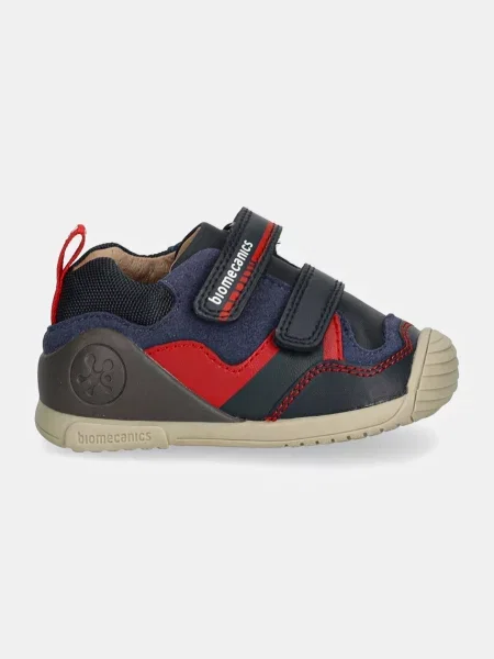 Biomecanics sneakers boty
