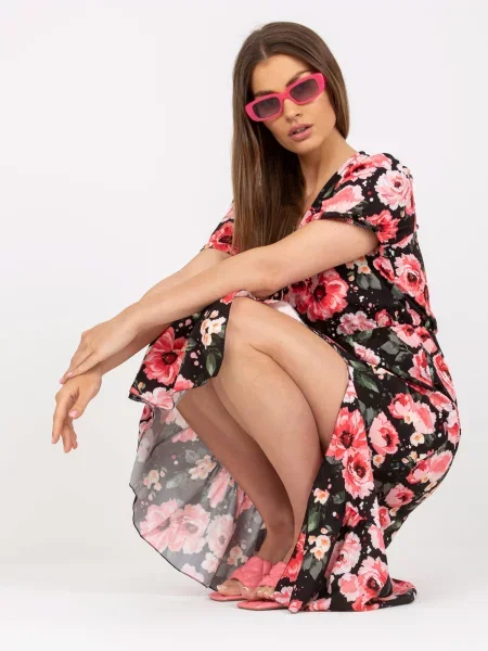 Rochie midi Fashionhunters cu model floral cu imagine până la genunchi negru