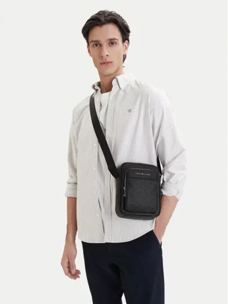 Saszetka Tommy Hilfiger czarna