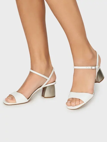 Босоножки Emporio Armani белые