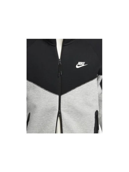 Hanorac din fleece Nike din fleece