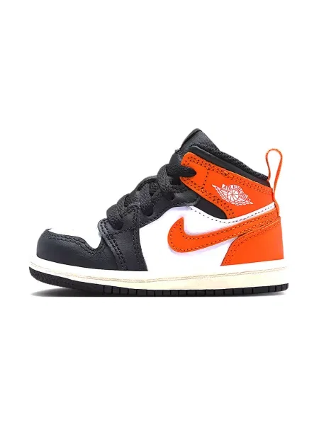 Členkové topánky Nike oranžová