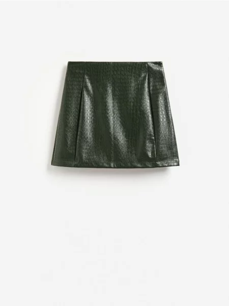 Reserved Fustă mini din imitație de piele verde-închis verde