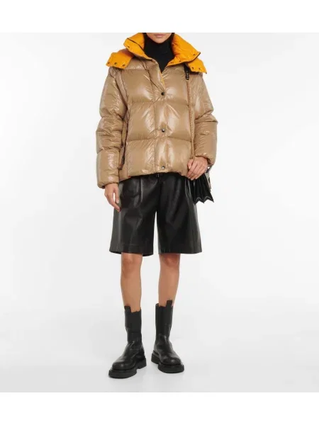 Pehelydzseki Moncler bézs