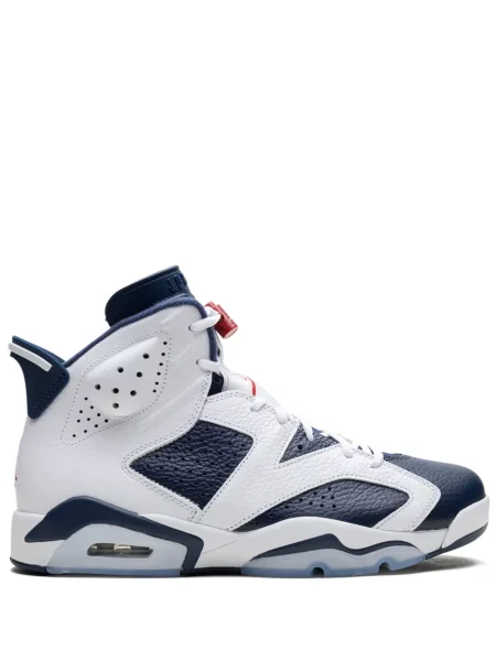 Sneakerși Jordan alb