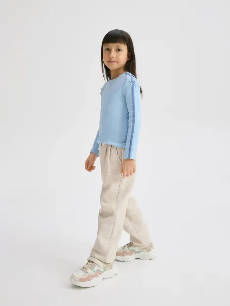 Reserved Спортивні штани бежевий