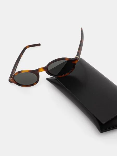 Солнцезащитные очки Saint Laurent