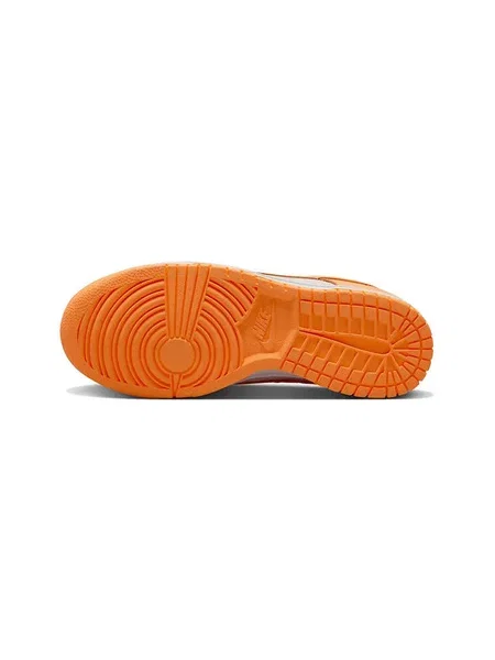 Pantofi Nike portocaliu