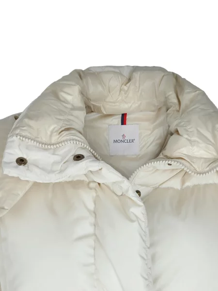 Matlasat palton Moncler