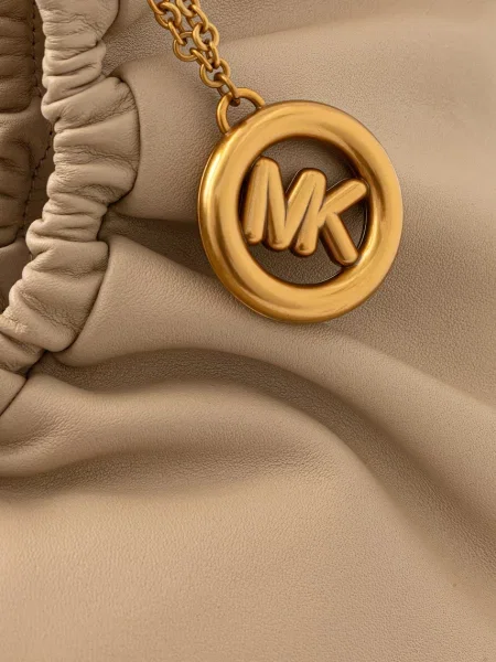 Кожаная сумка шоппер Michael Michael Kors