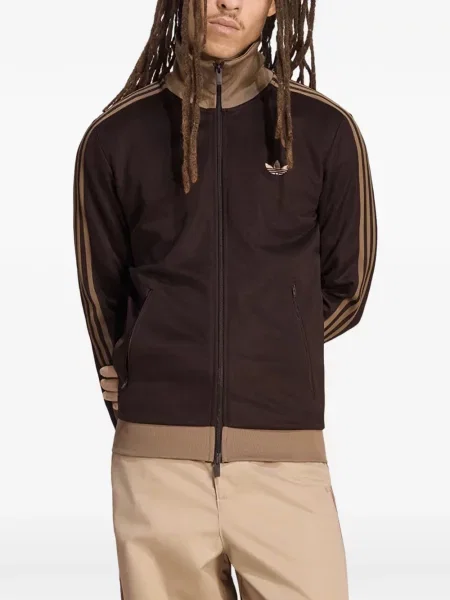 Kurtka Adidas do biegania z ćwiekami różowa