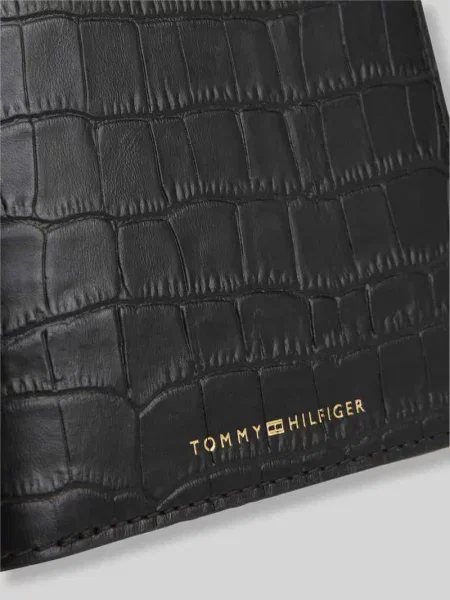 Portfel z naturalnej skóry Tommy Hilfiger czarny
