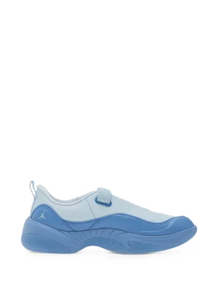 Sneakerși Jordan albastru