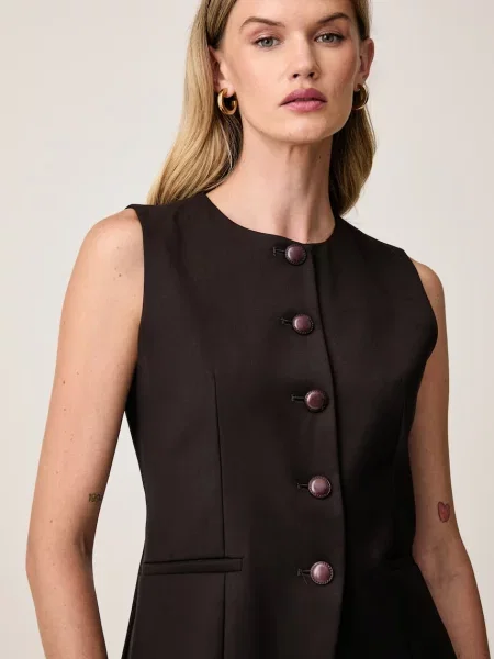 Elegáns mellény Marella barna