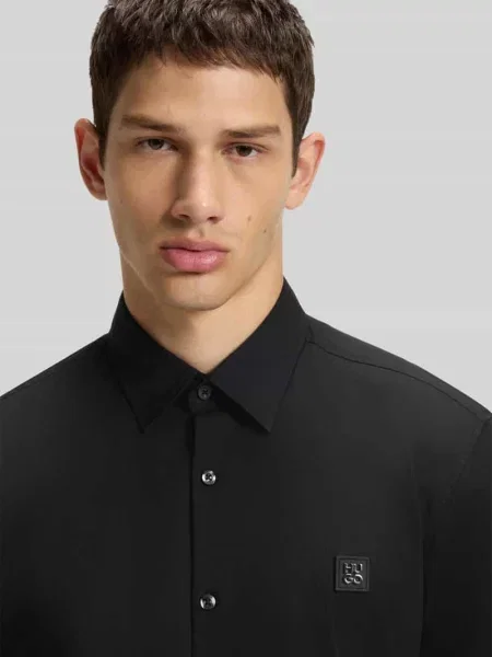 Koszula casualowa o kroju slim fit z mieszanki bawełny model ‘ERMO’ Hugo czarna